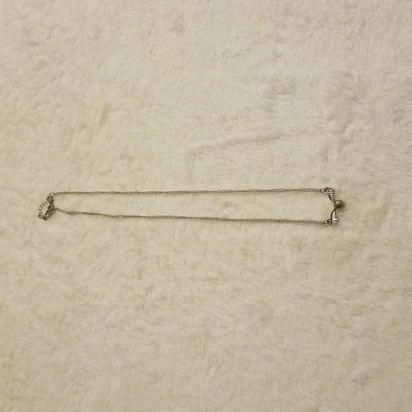 TM WBEI. (s16) Harry Potter Golden Snitch Necklace - Picture 2 of 3